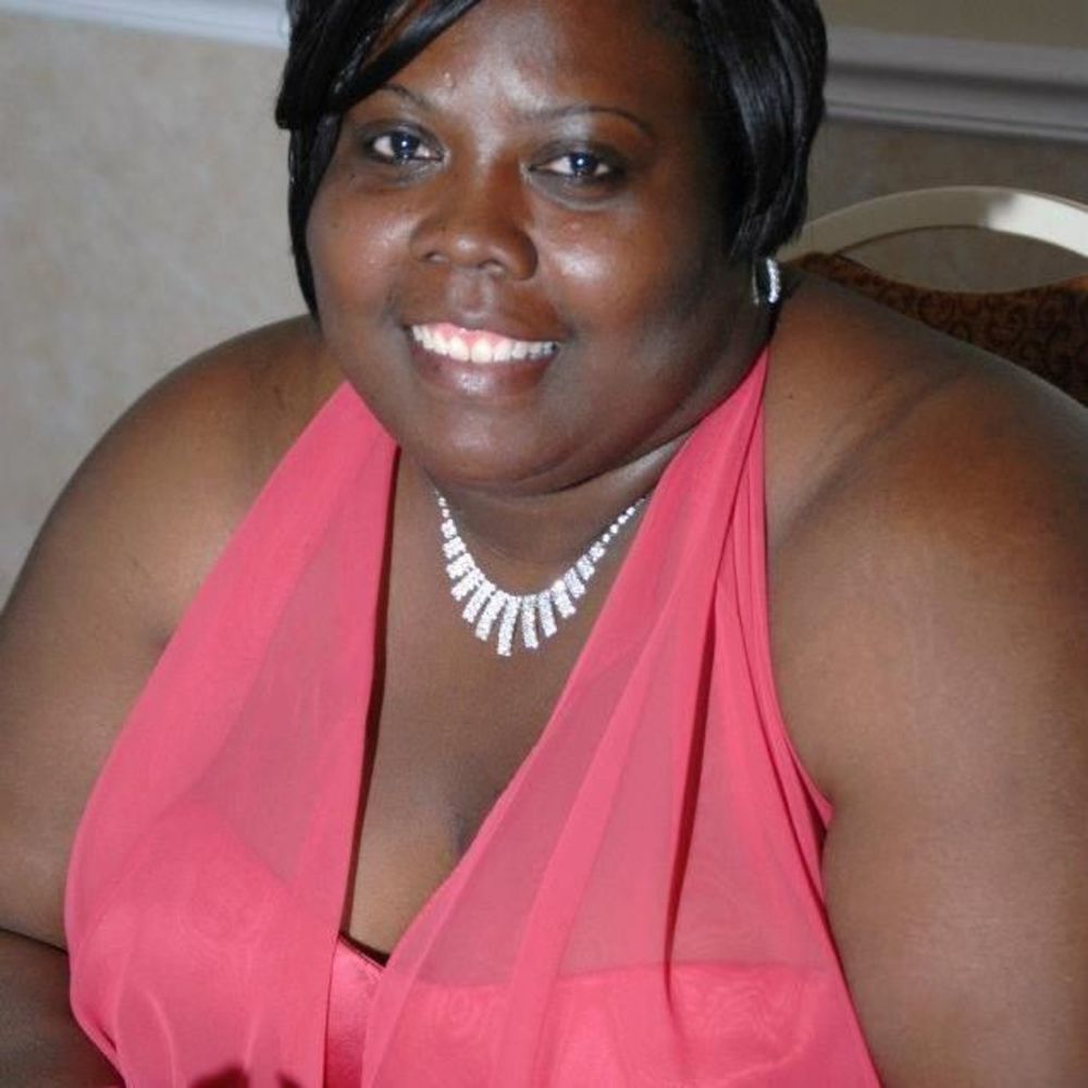 Meet your Posher, Tia